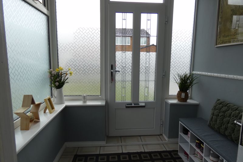 Entrance Porch- click for photo gallery